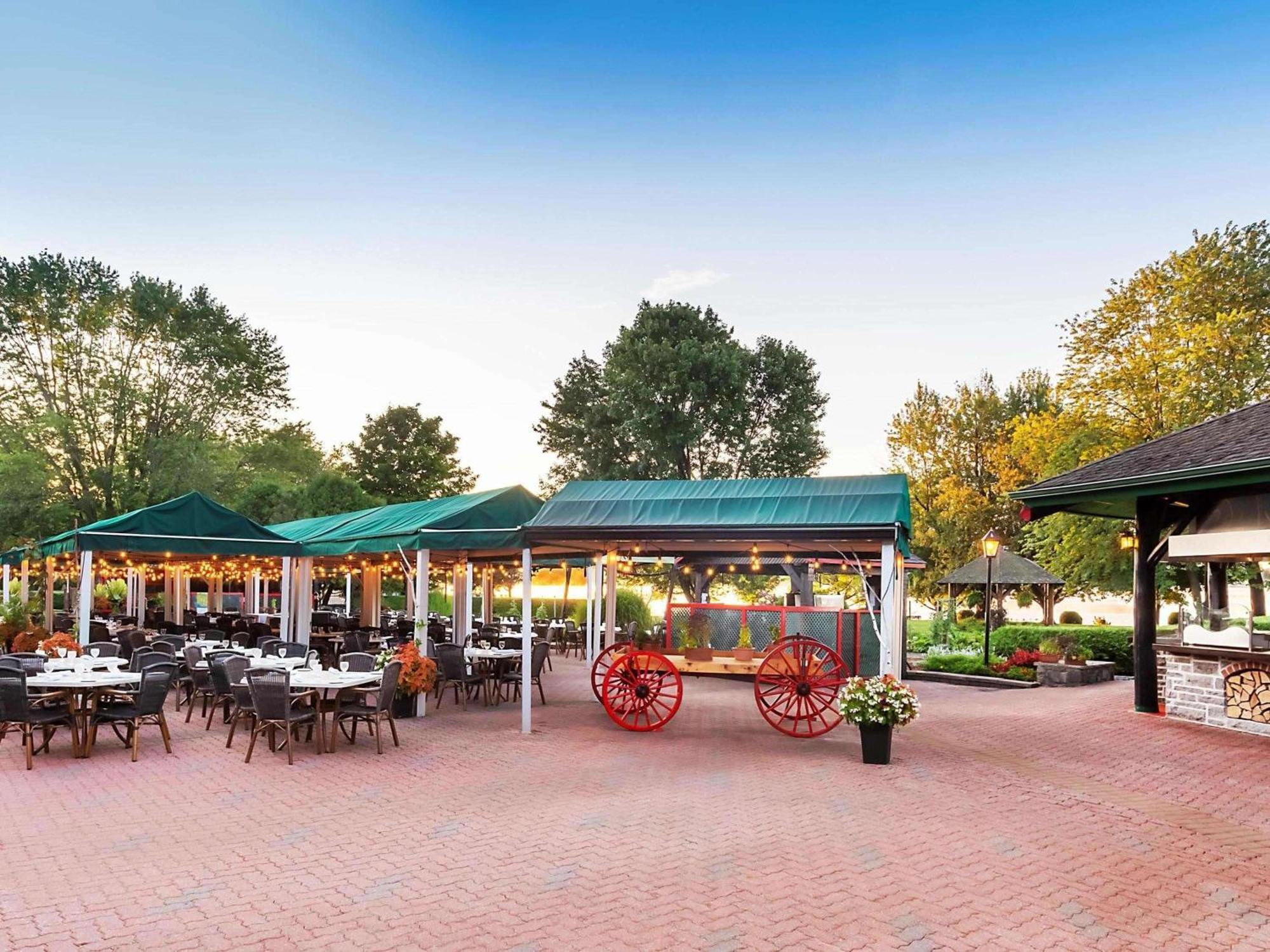 Station touristique Fairmont Le Chateau 4*
